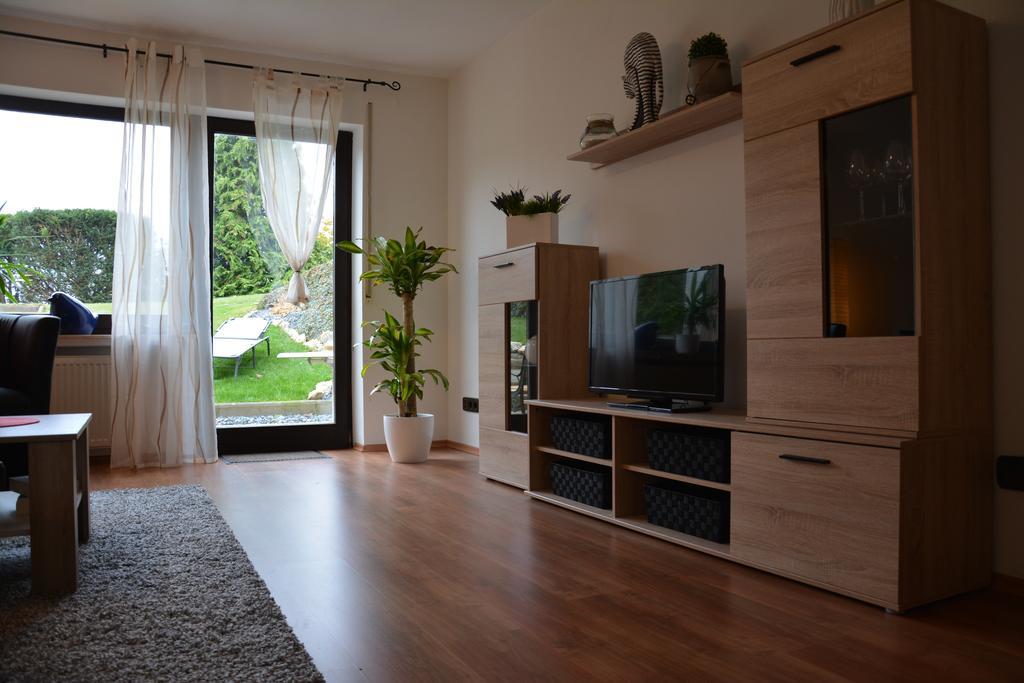 Ferienwohnung Hedi Mastershausen Екстер'єр фото